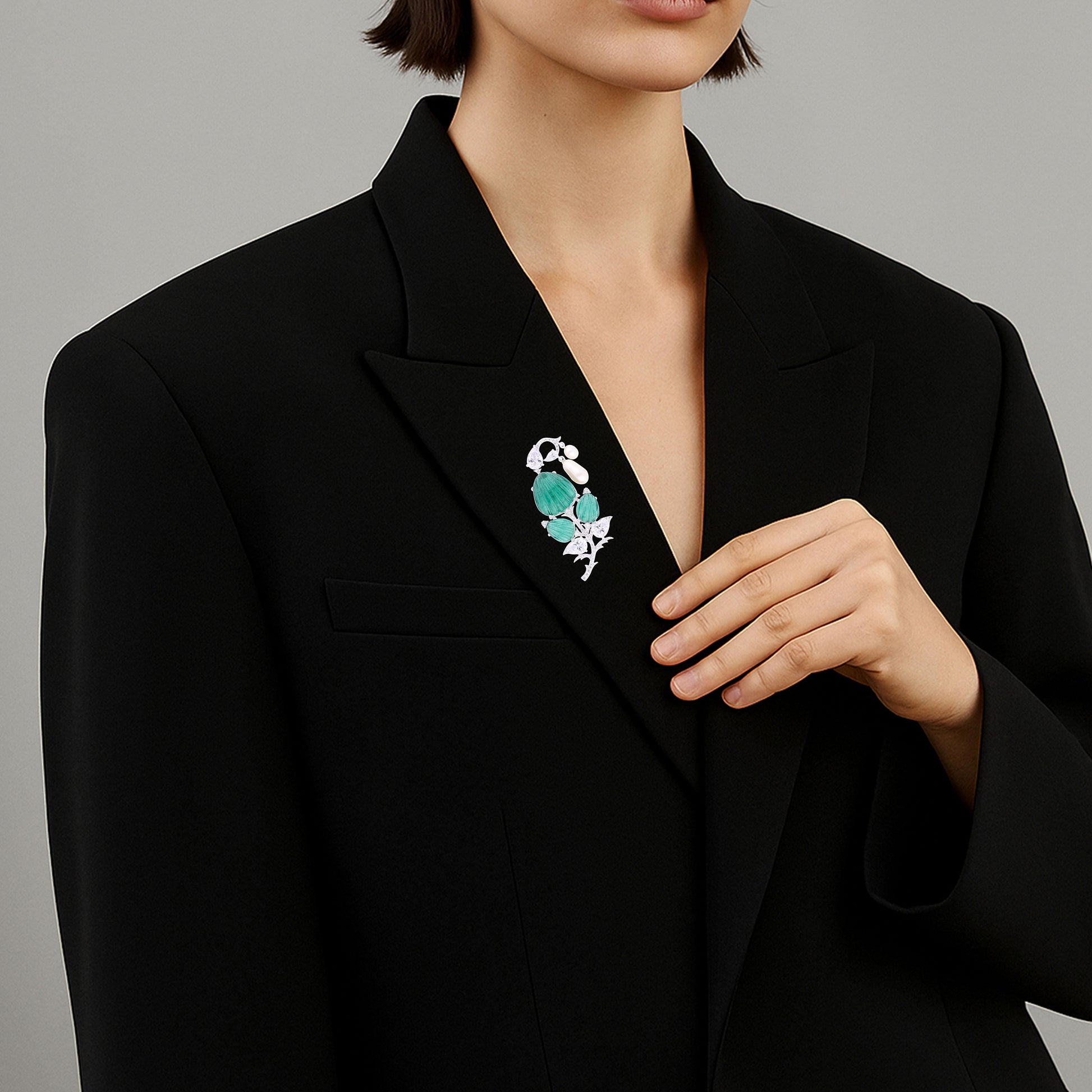 Emerald Enchant Brooch