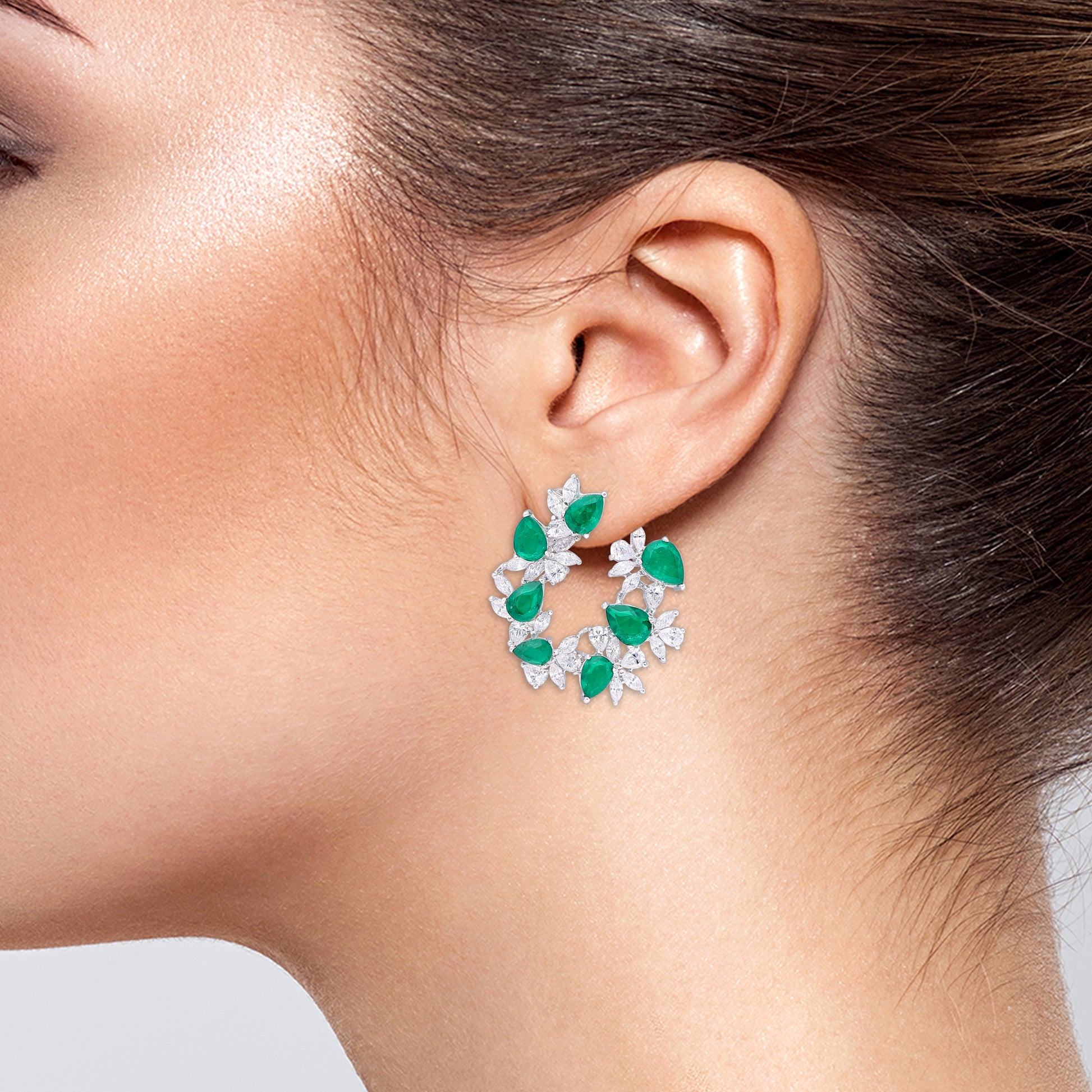 Emerald Illumi Earrings