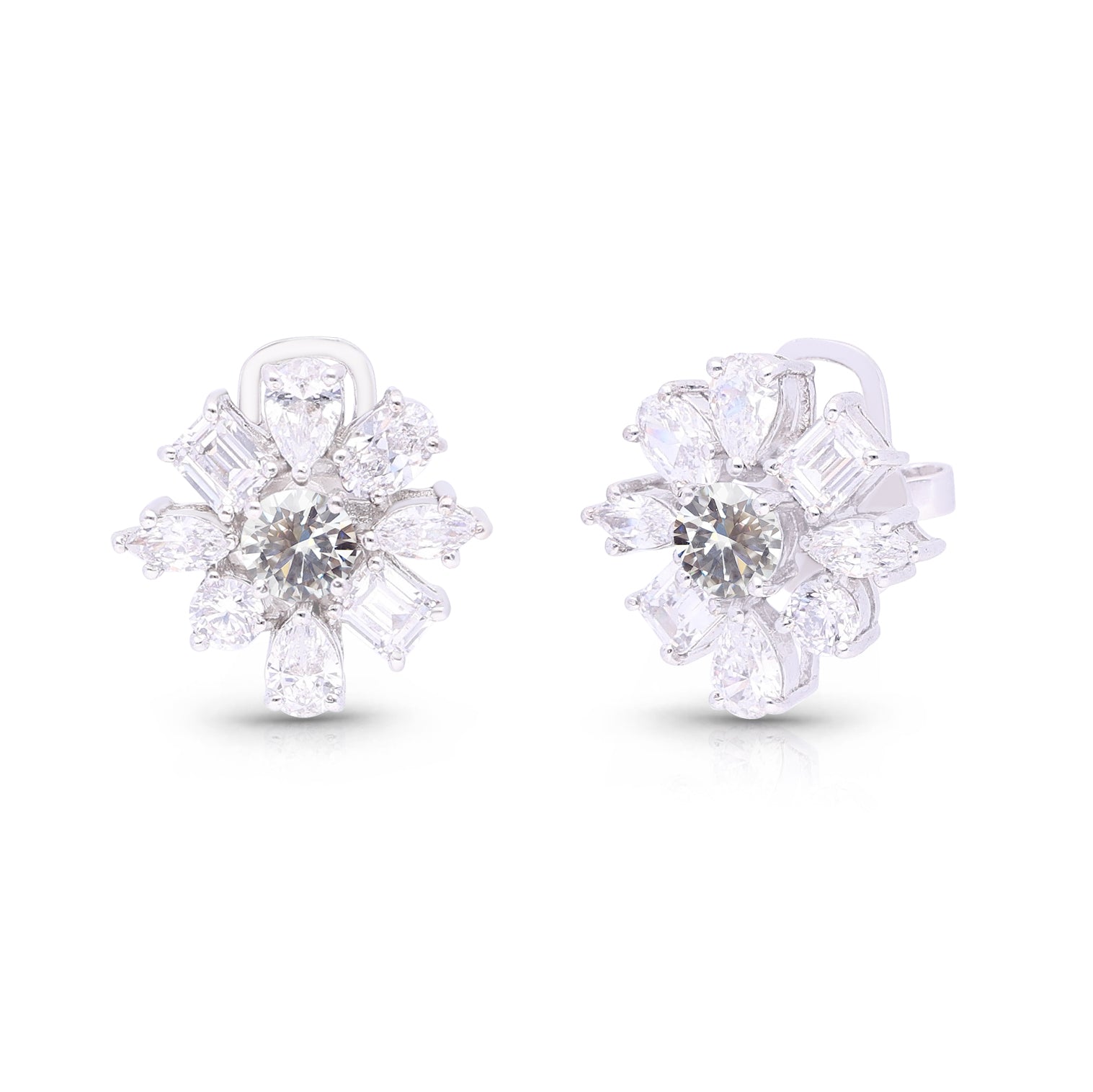 Fancycut Diamond Echo Cluster