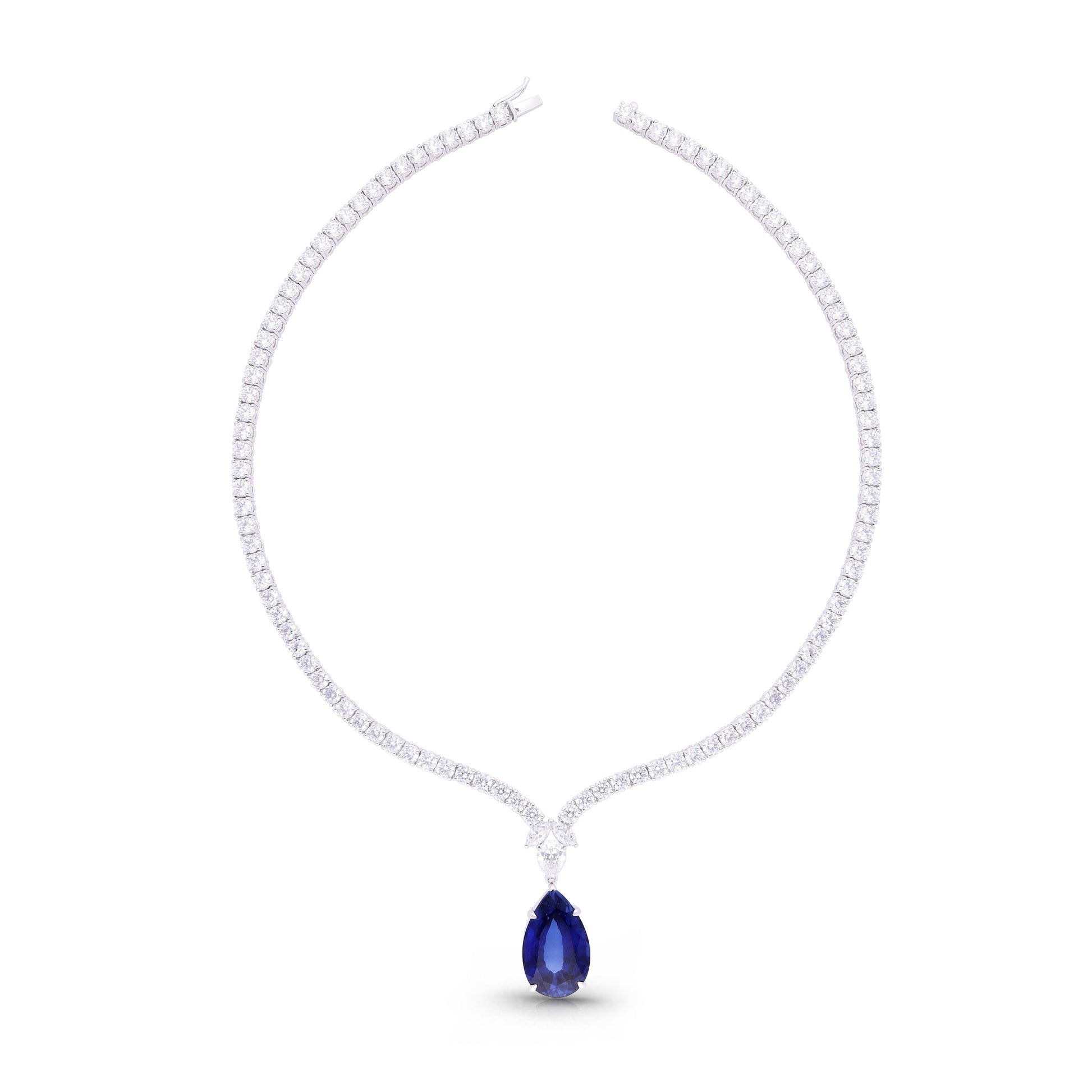 Nyxara Gleam Necklace