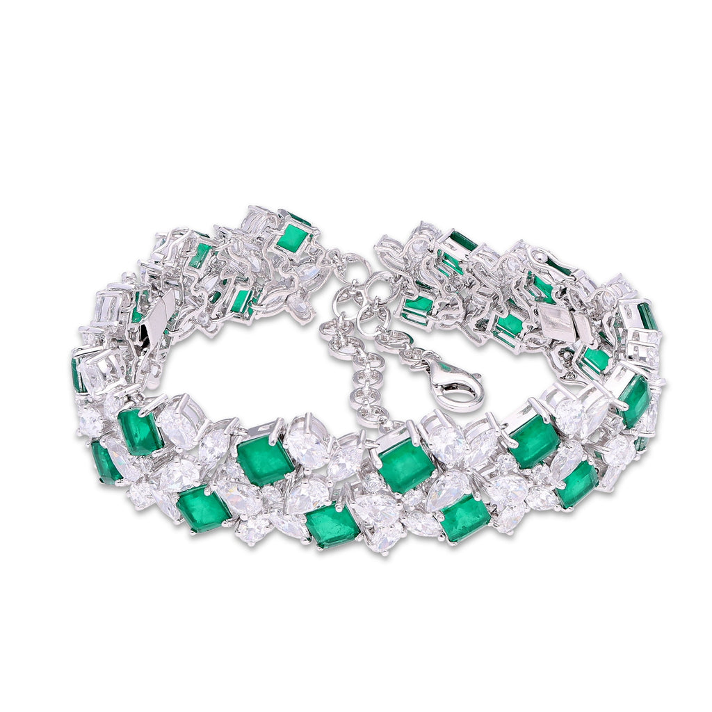 Emerald Glimer Bracelet Cum Choker
