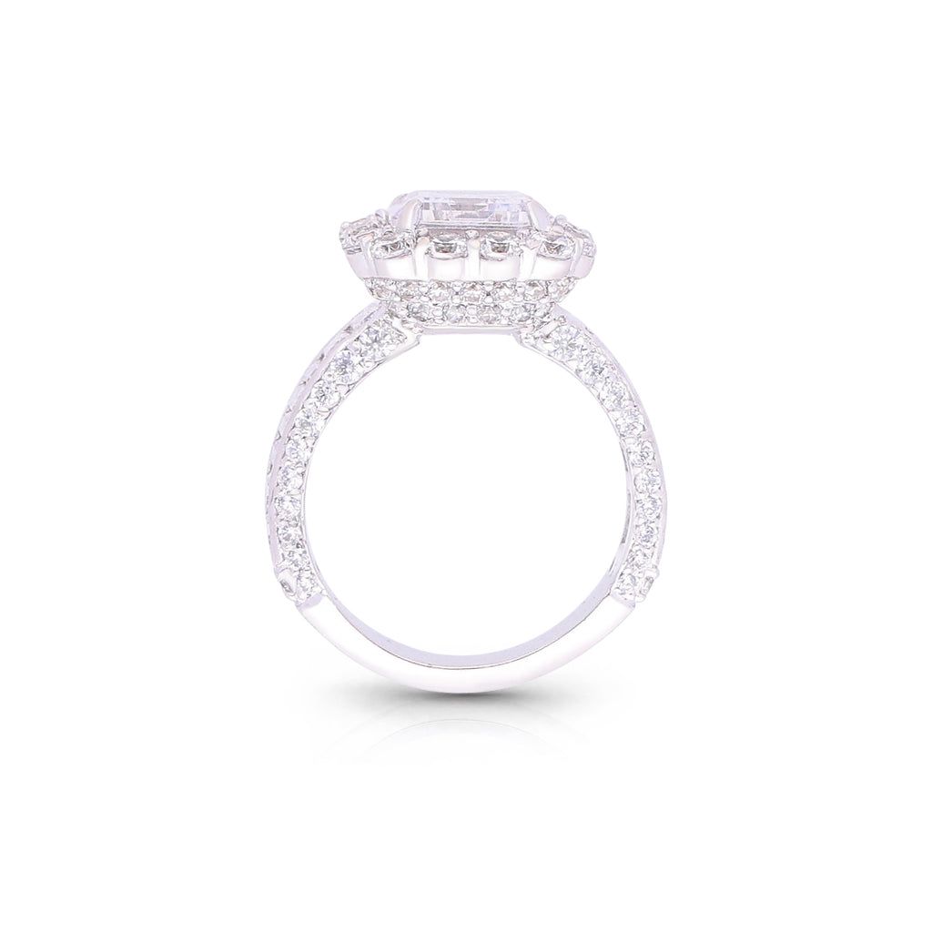 Brillio Crest Ring