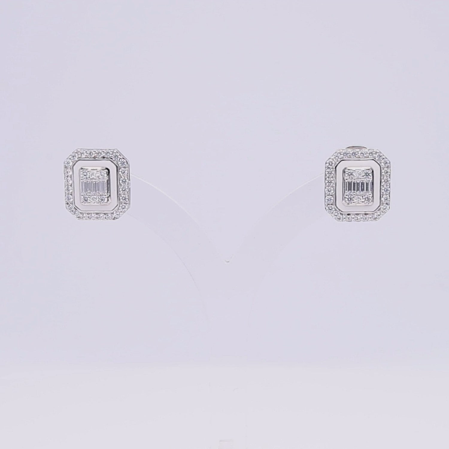White Enamal Lustre Earrings