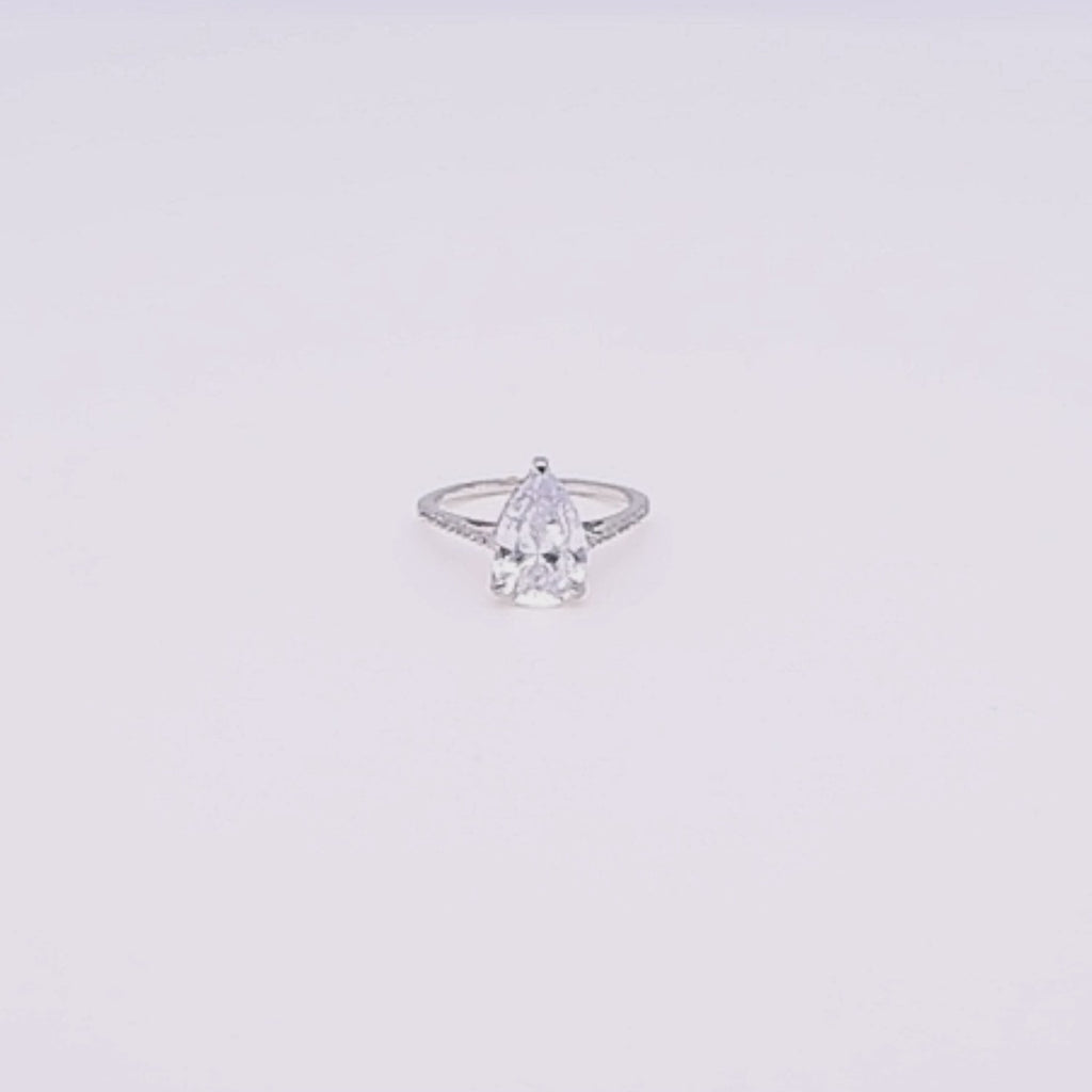 Heirloom Pear Ring
