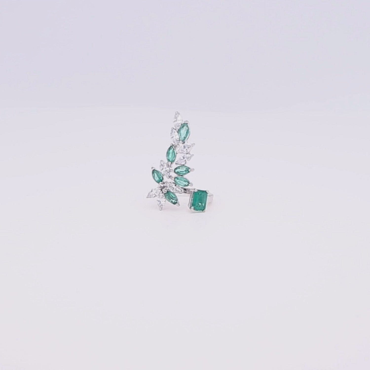 Sylvara Gleam Ring