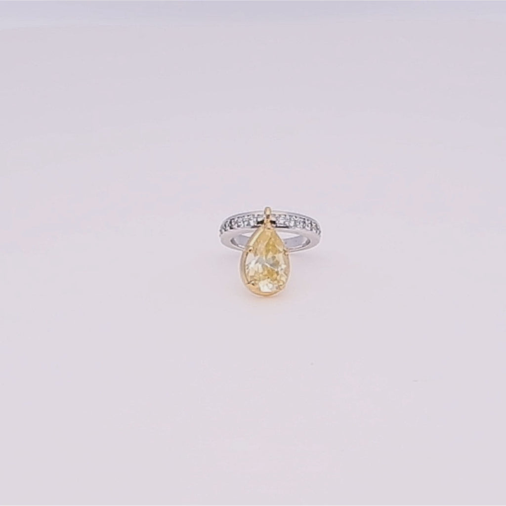 Golden Elara Ring