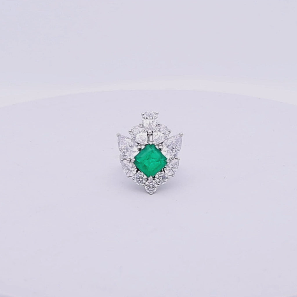 Luminous Laurel Ring