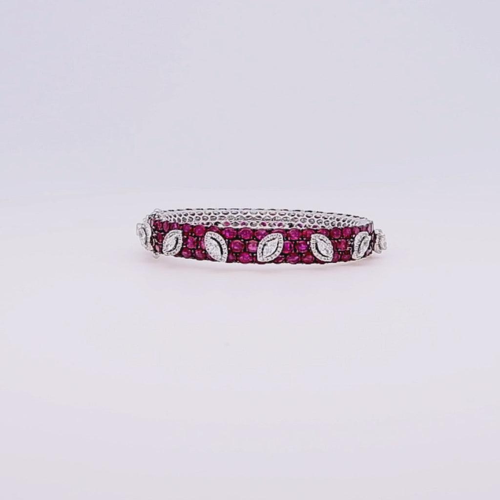 Solvine Whisper Bracelet